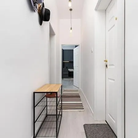 Kapana Beat 2-bedroom Apt. Center Apartment